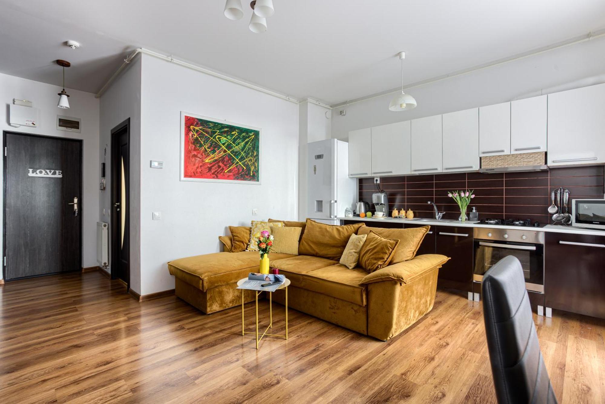 Ari - Ared Luxurious Apartments With Balcony & Free Parking 아라드 외부 사진